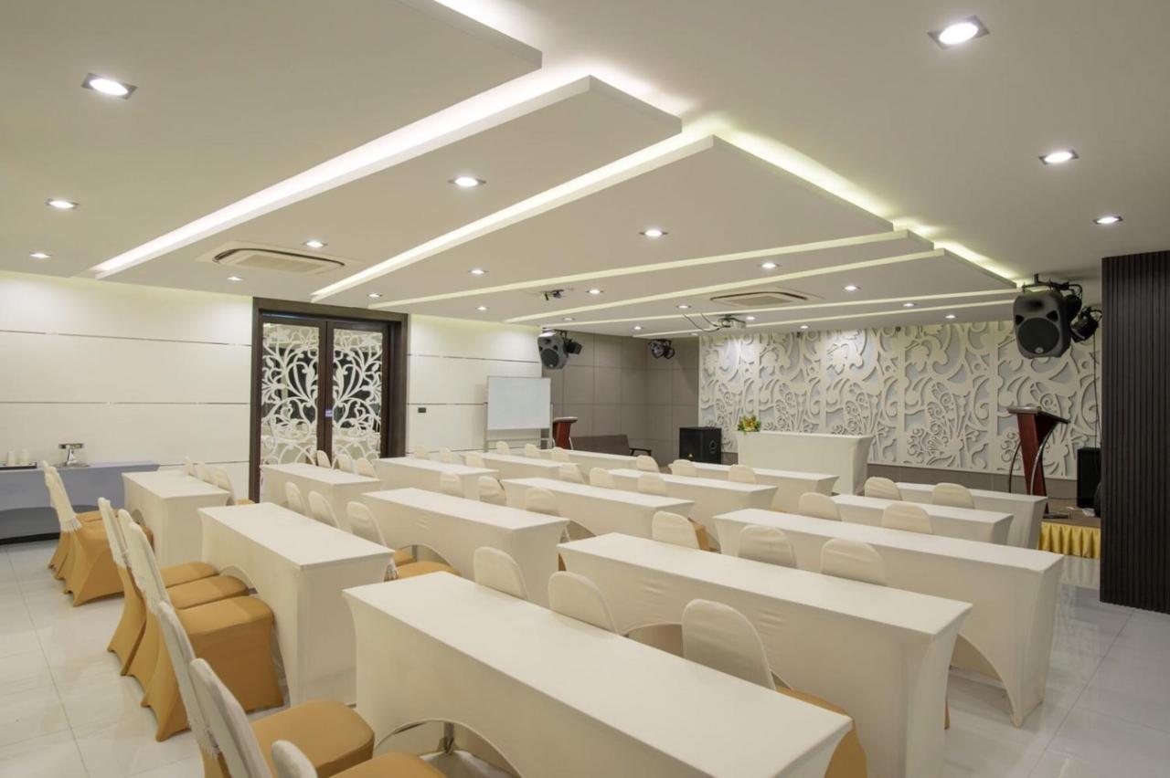 River Front Krabi Hotel Εξωτερικό φωτογραφία